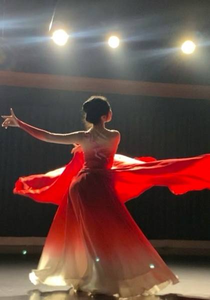 推荐艺人