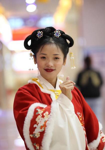 推荐艺人