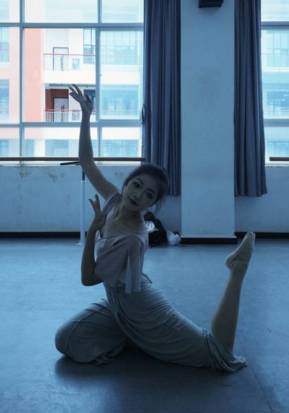 推荐艺人