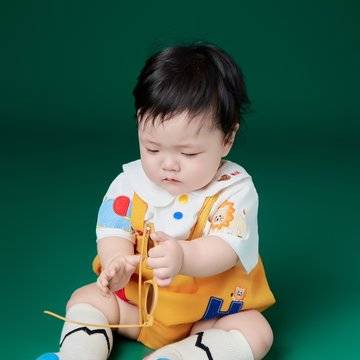 Yi的微模卡作品