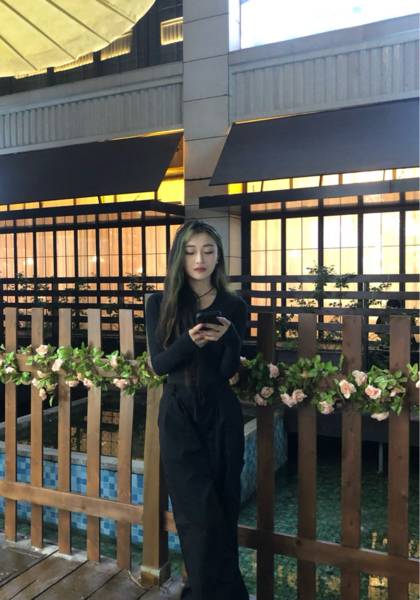 推荐艺人
