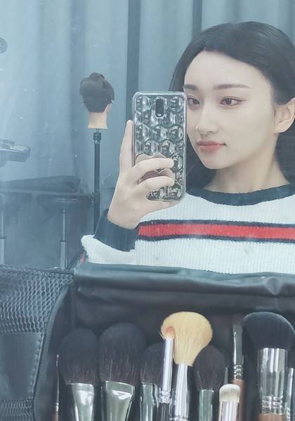 推荐艺人