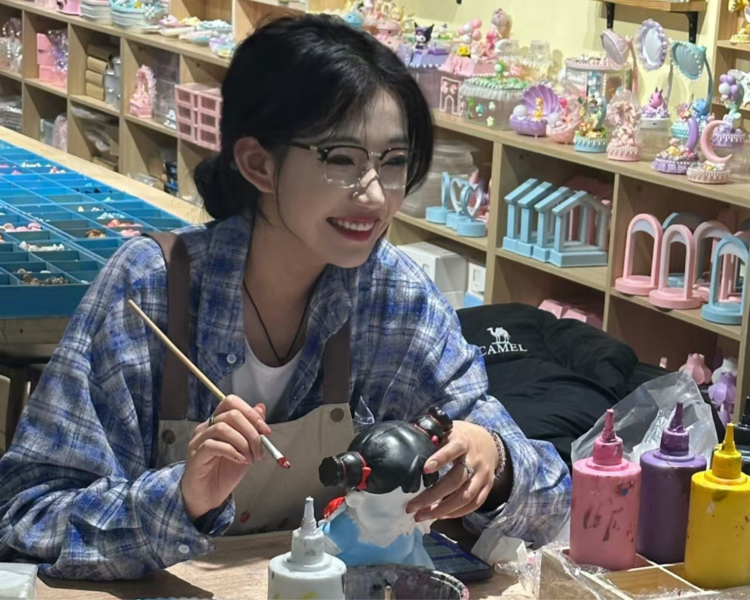 艺人背景图