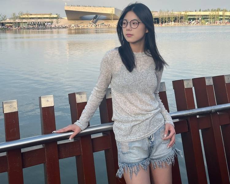 艺人背景图