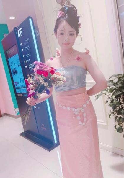 推荐艺人