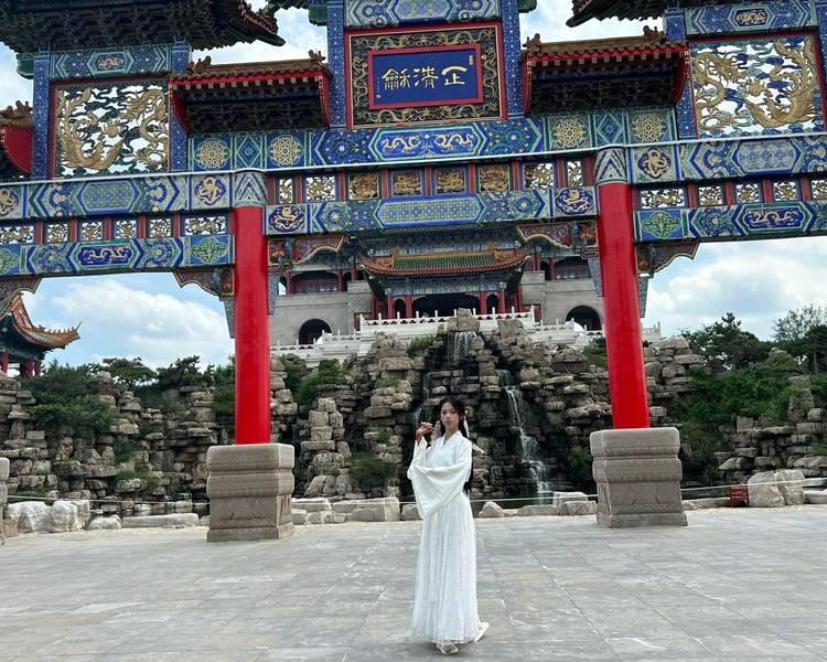 艺人背景图