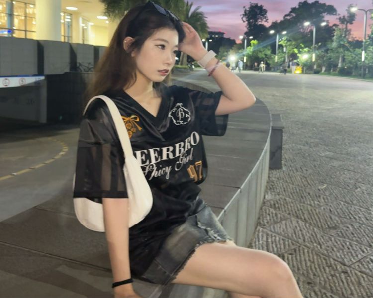 艺人背景图