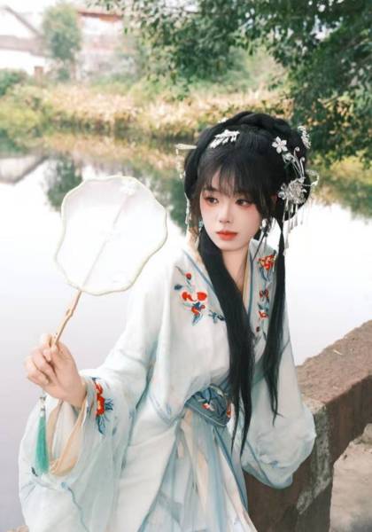 推荐艺人