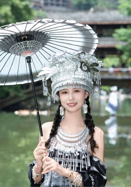 推荐艺人