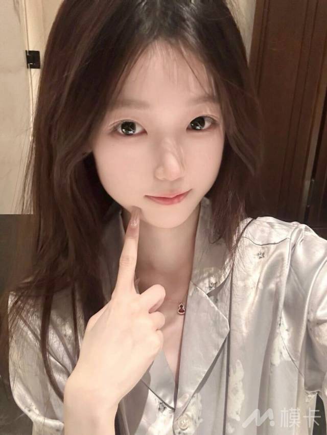 通告图片