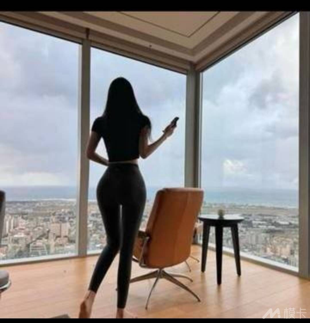 通告图片