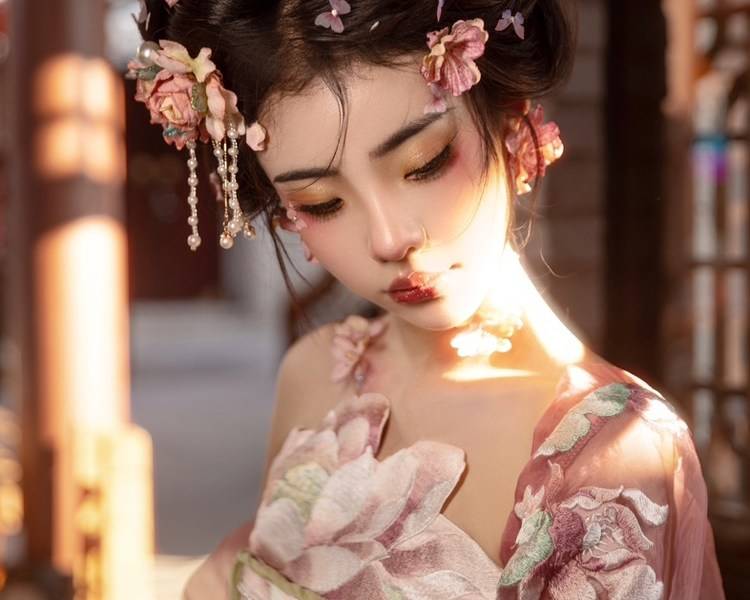 艺人背景图