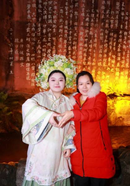 推荐艺人