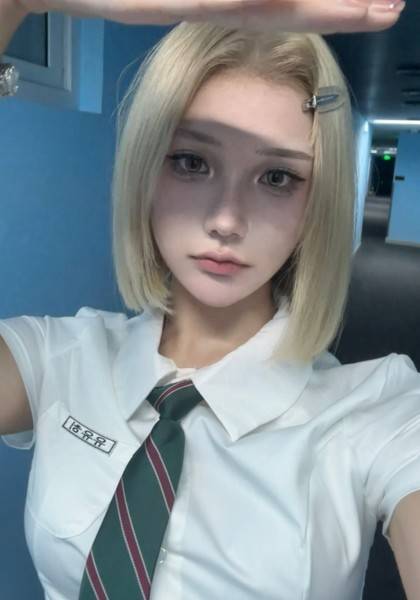 推荐艺人