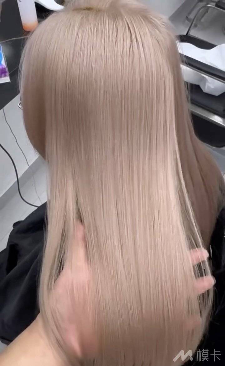 通告图片