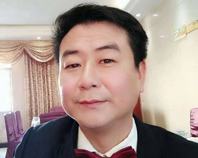 艺人背景图