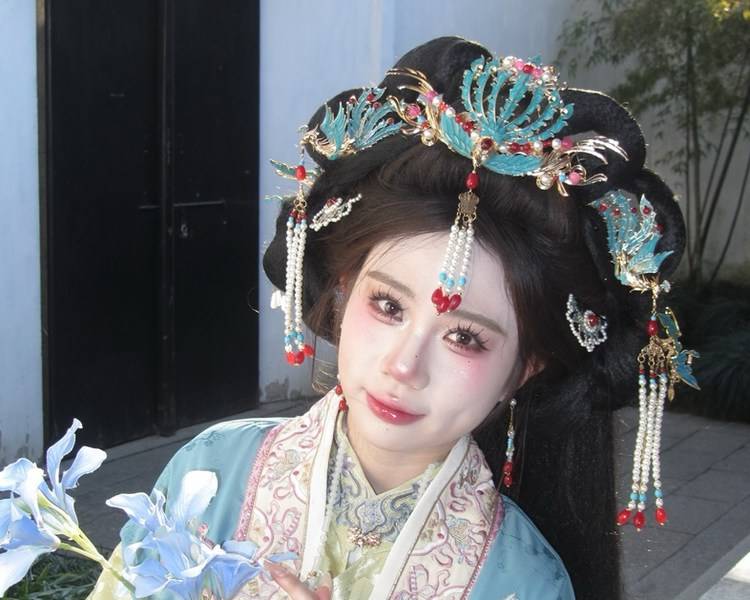 艺人背景图