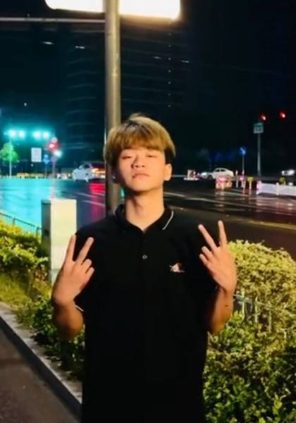 推荐艺人