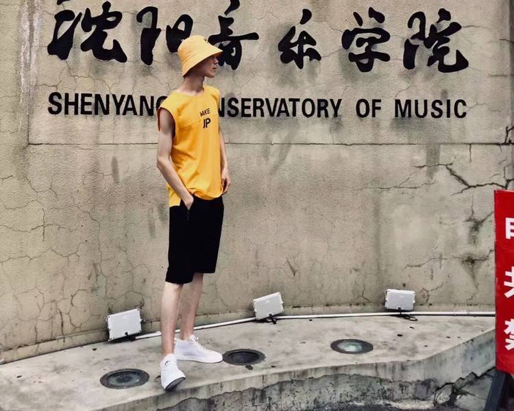 艺人背景图