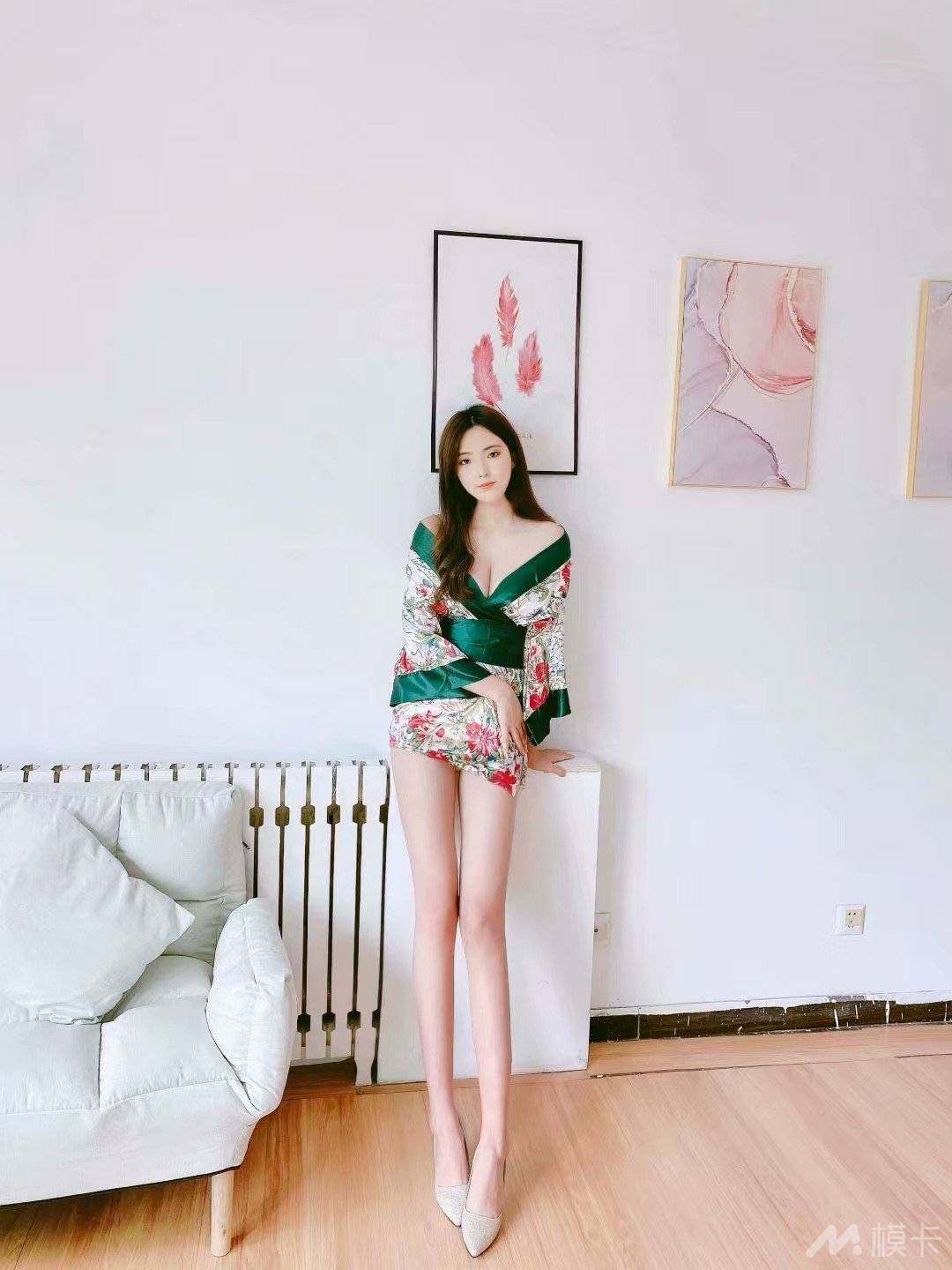 通告图片