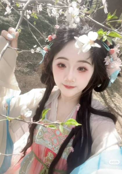 推荐艺人