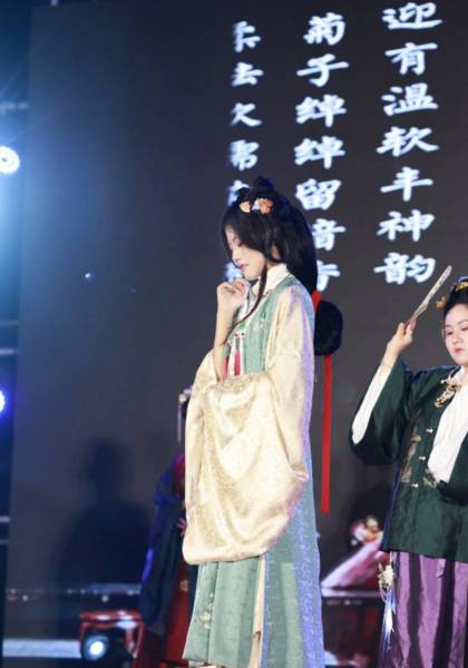 推荐艺人