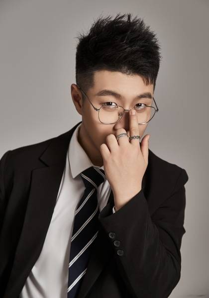 推荐艺人