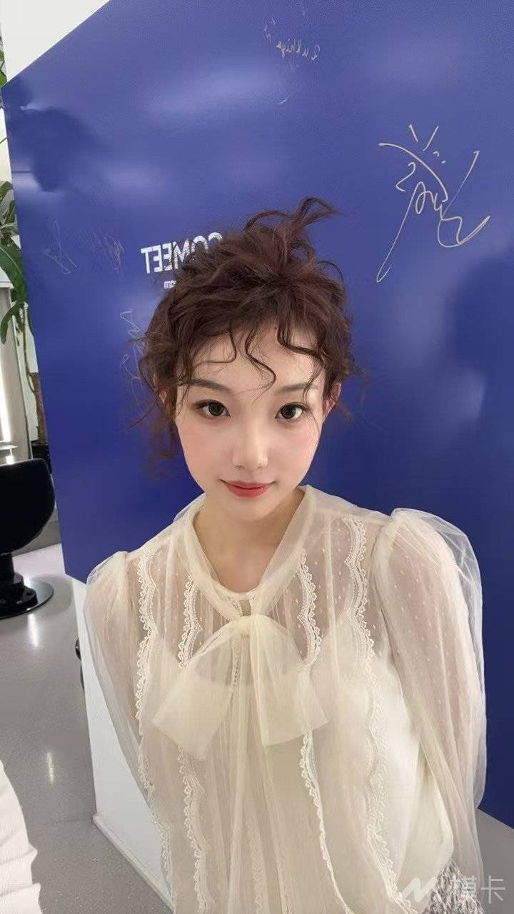 通告图片