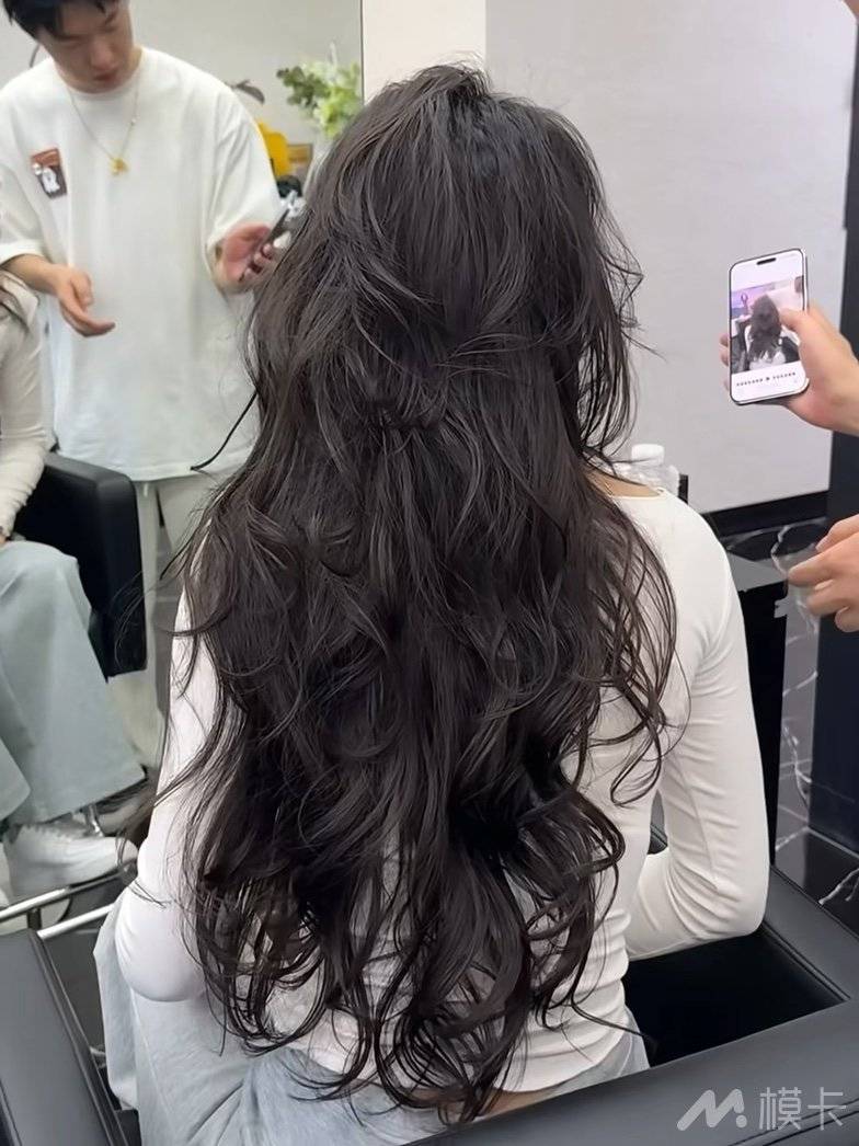 通告图片