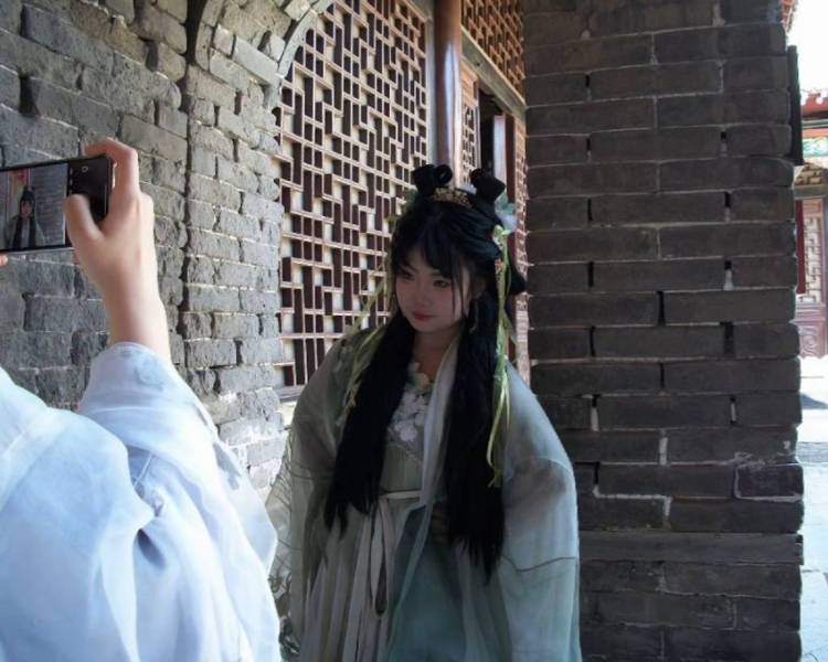 艺人背景图