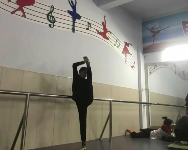 艺人背景图