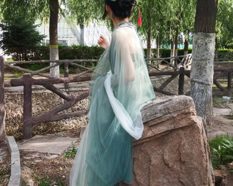 艺人背景图