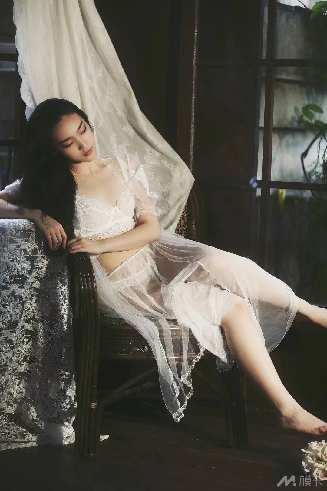 通告图片