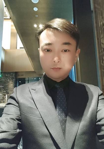 推荐艺人