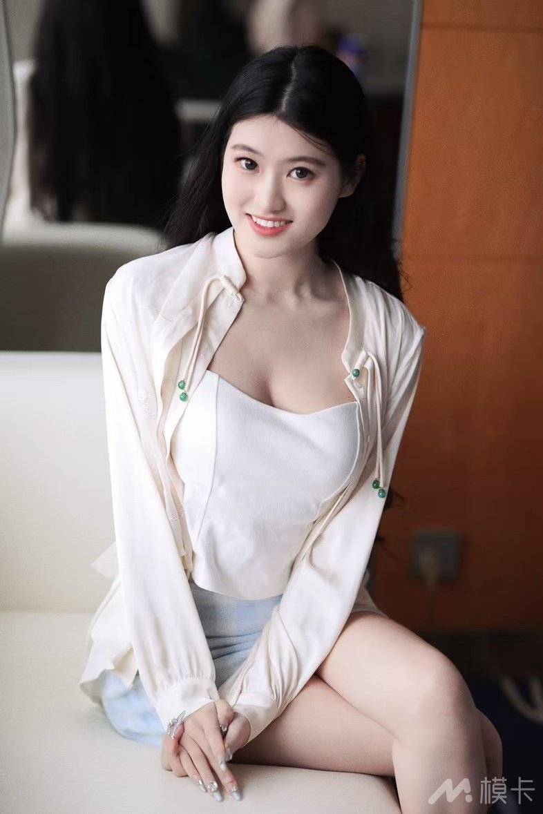 通告图片