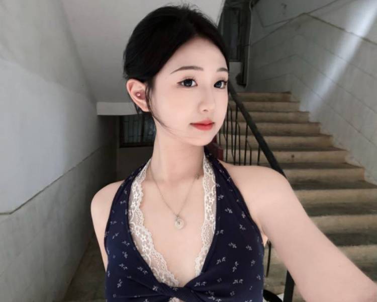 艺人背景图
