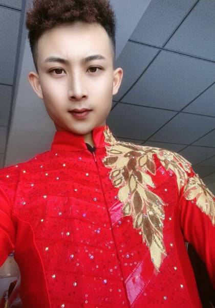 推荐艺人