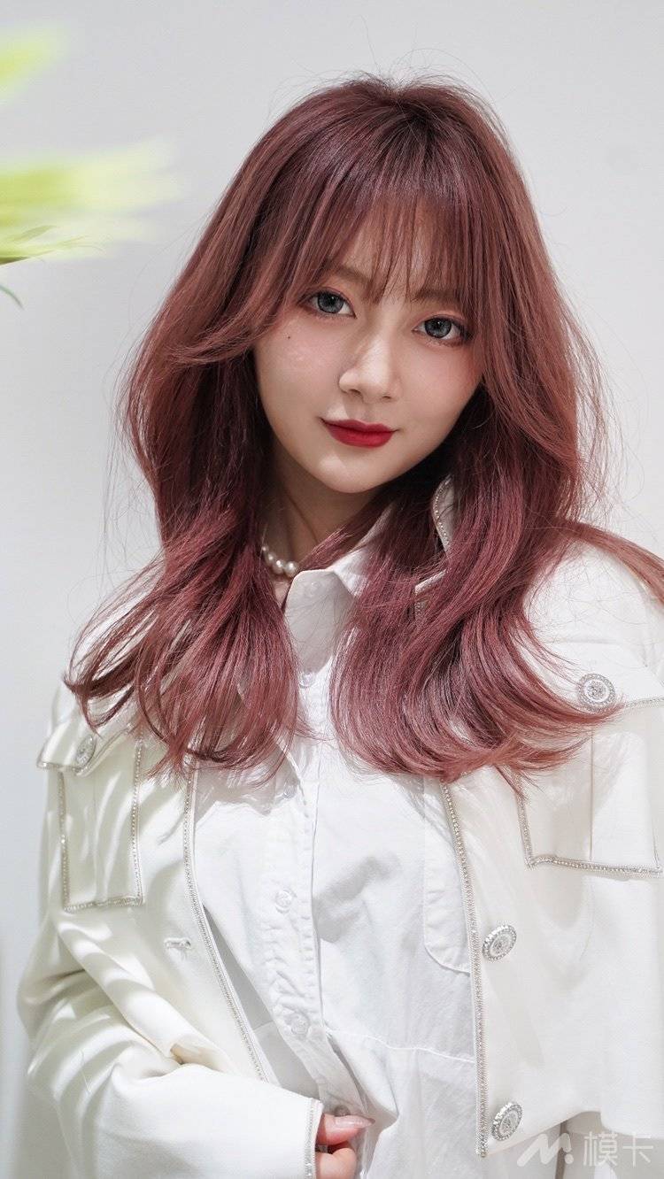 模特通告平面拍摄