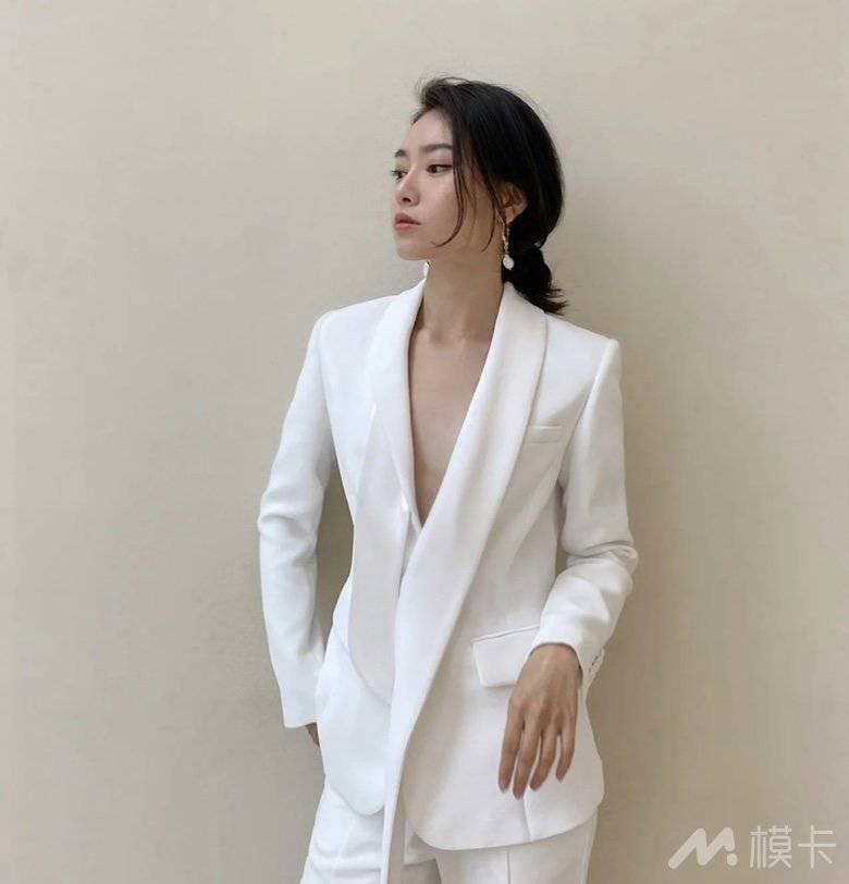 通告图片