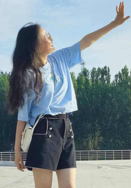 推荐艺人