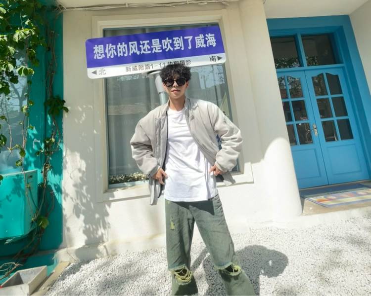 艺人背景图