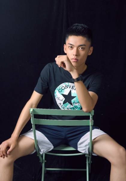 推荐艺人