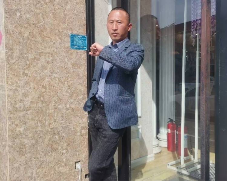 艺人背景图