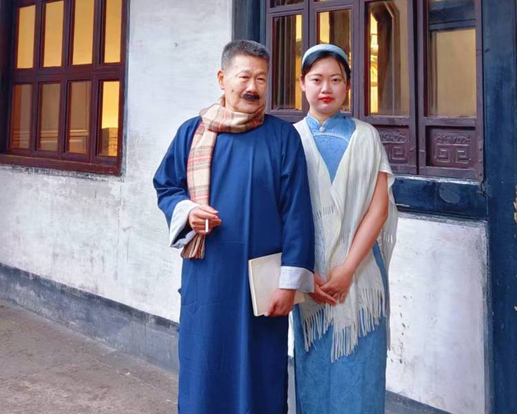 艺人背景图