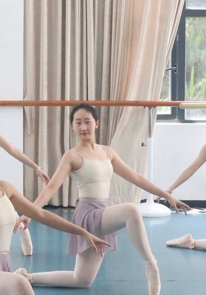 推荐艺人