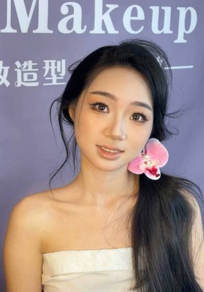 推荐艺人