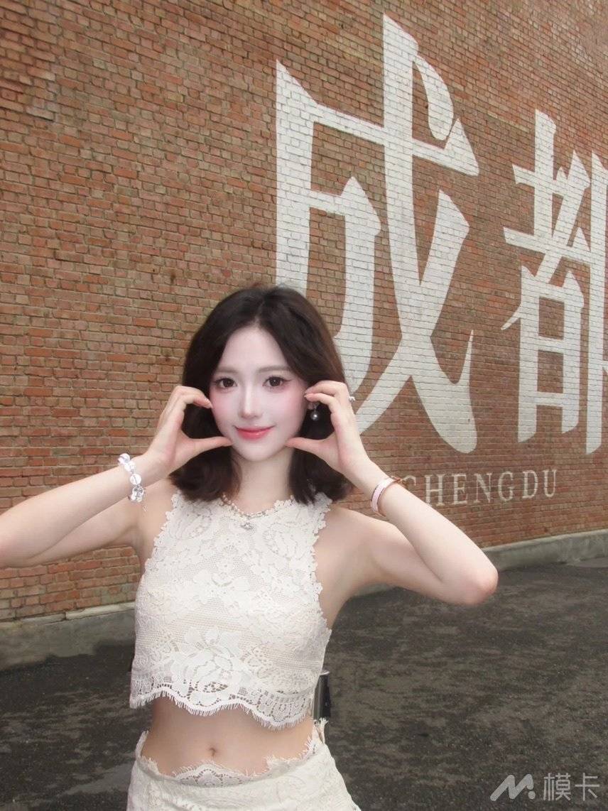 通告图片