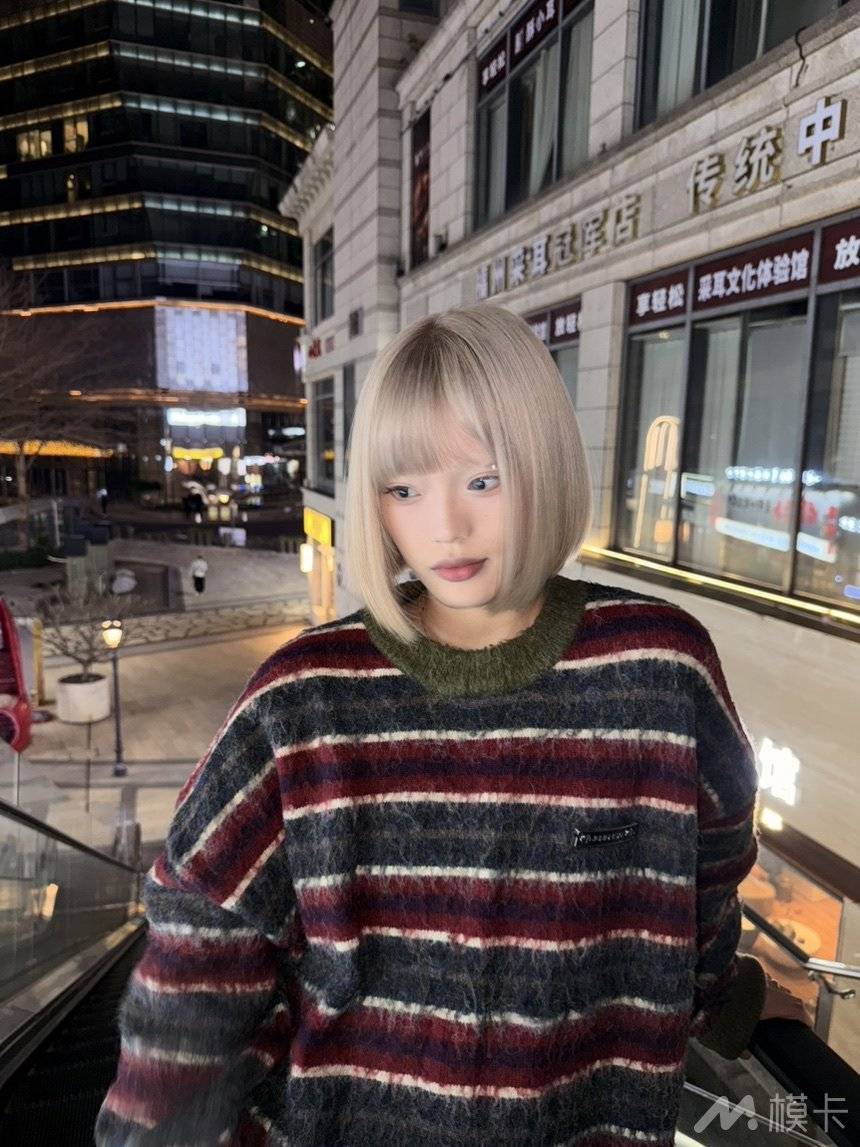 通告图片