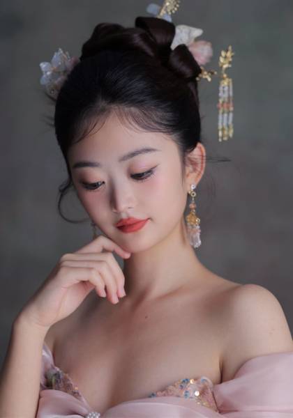 推荐艺人