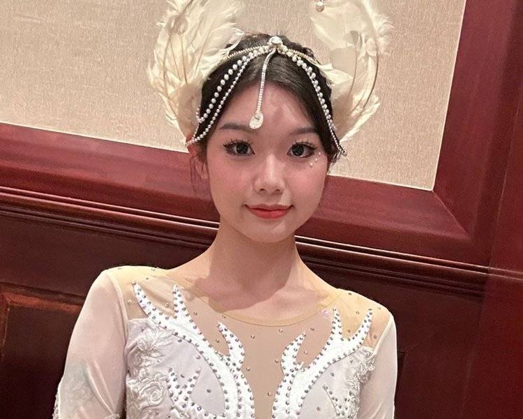 艺人背景图